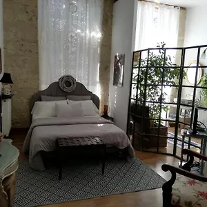 Homestay La Clef De Champs, La Romieu